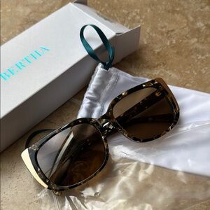 Bertha Natalia Polarized Sunglasses NIB Brown Gold Tortoiseshell Gold Accents
